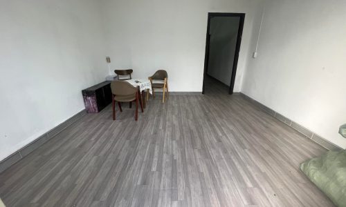 Cho thuê nhà trống nguyên căn